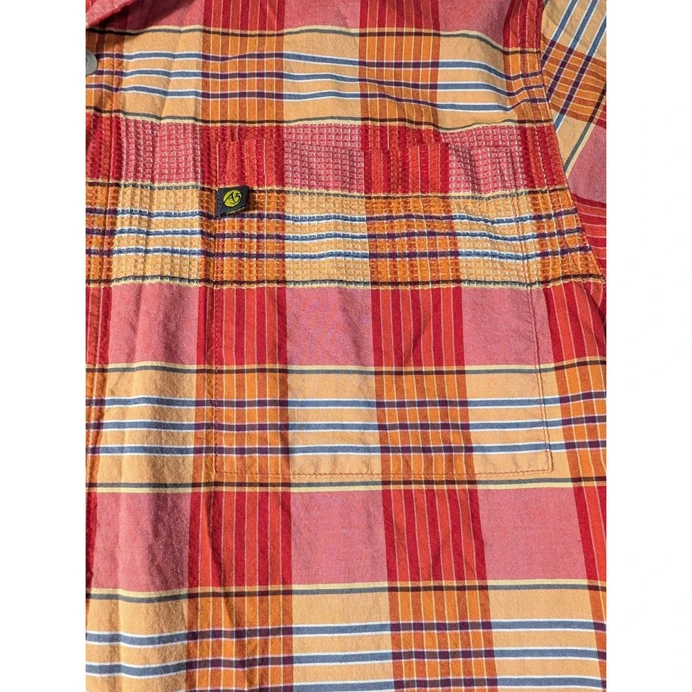 The North Face A5 Series Men Small Red Orange Plaid Short Sleeve Button Up 688